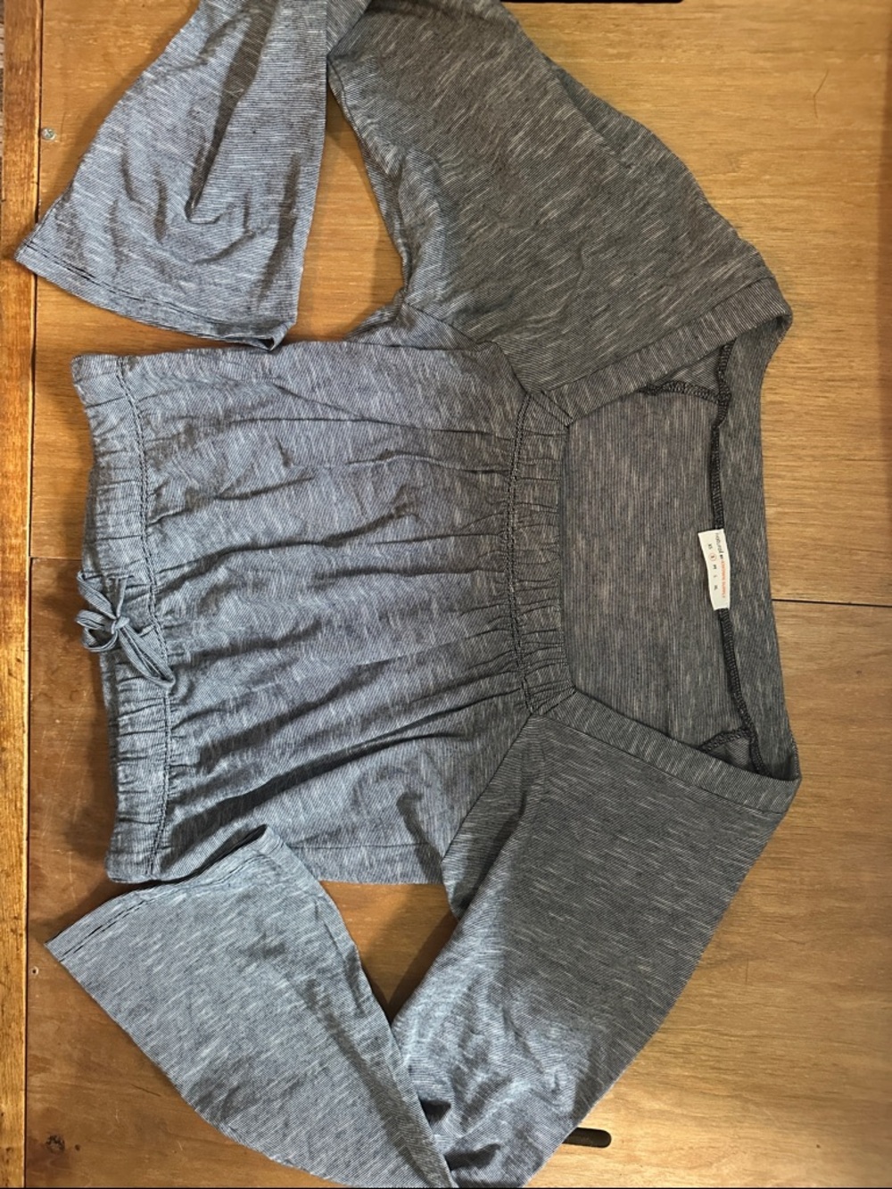Women's Gray Peplum Long-Sleeve Top